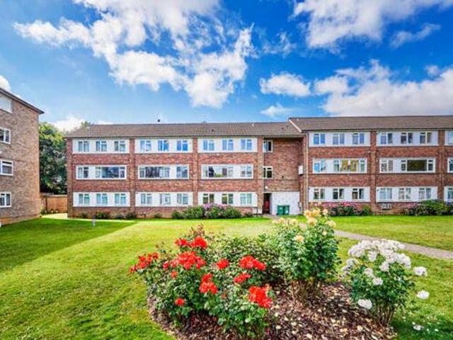 House for rent in Lyons, Greater London