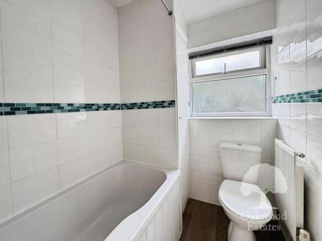 Maisonette for rent in Slough
