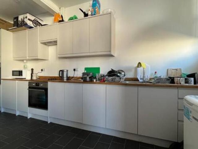 Maisonette for rent in Brighton & Hove