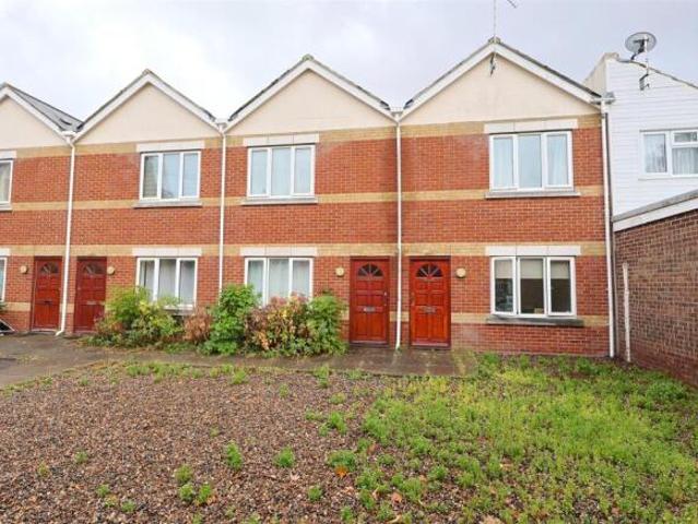 Maisonette for rent