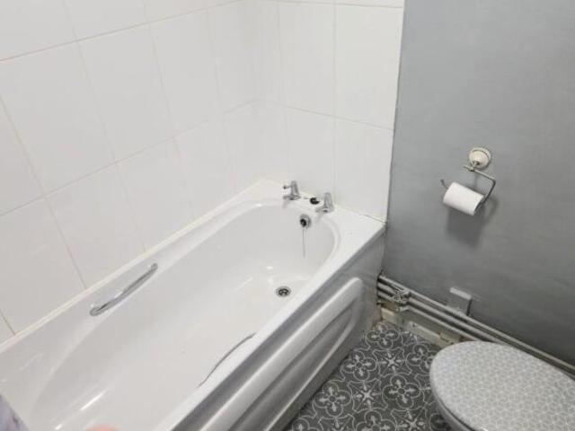Maisonette for rent in Willenhall, West Midlands