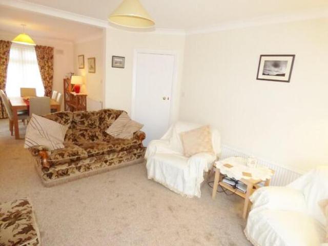 Flat for rent in The Dales, Key Street