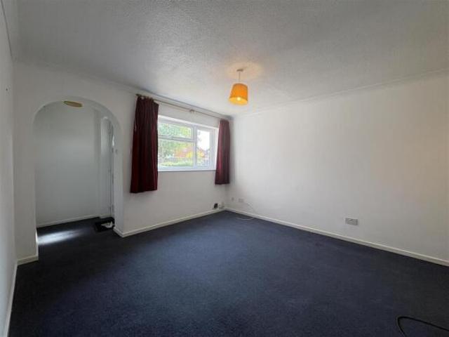 Maisonette for rent in The Rise, East Riding Of Yorkshire