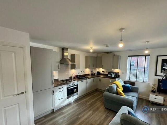 House for rent in Green Close, Warwickshire
