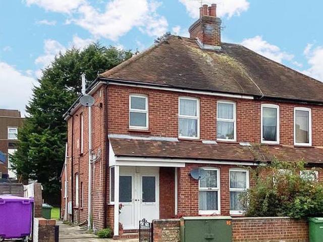 House for rent in Hampshire