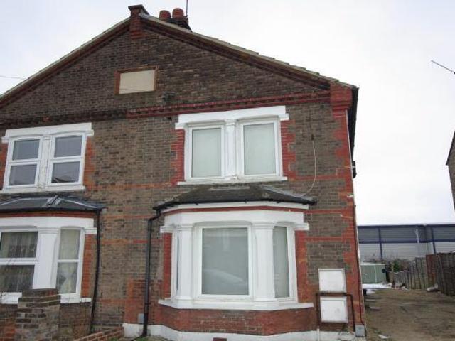 House for rent in North Watford, Watford