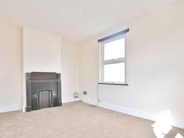 House for rent in Surrey