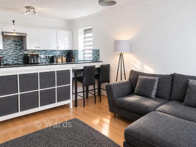 Flat for sale in Snodland, Bourne Vale
