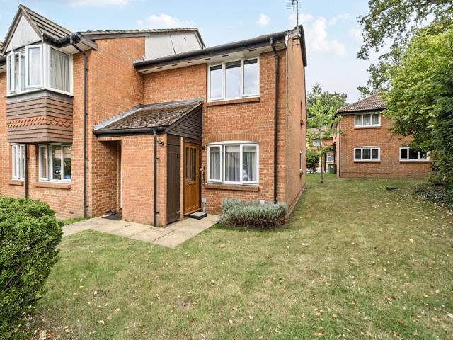 Flat for sale in Newell Green