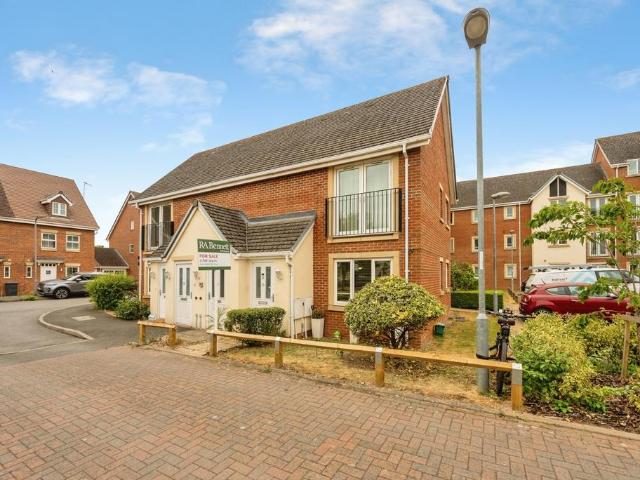 Flat for sale in Stratford-upon-Avon, Alderminster