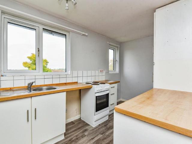 Flat for sale in Calne