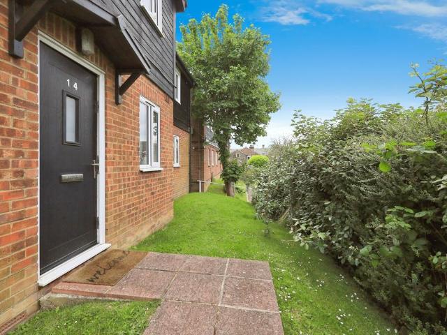 Flat for sale in Cross In Hand, Isle Of Man