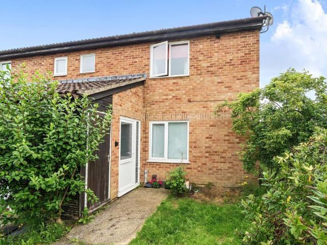 Flat for sale in Dromore, Oxfordshire