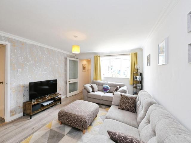 Flat for sale in Warren Hill, Gedling