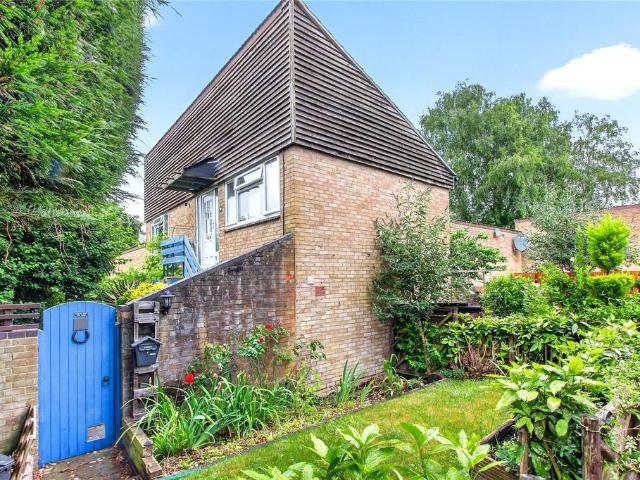 Flat for sale in Birch Hill, Bracknell