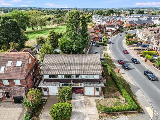 Flat for sale in Moulsham, Chelmsford