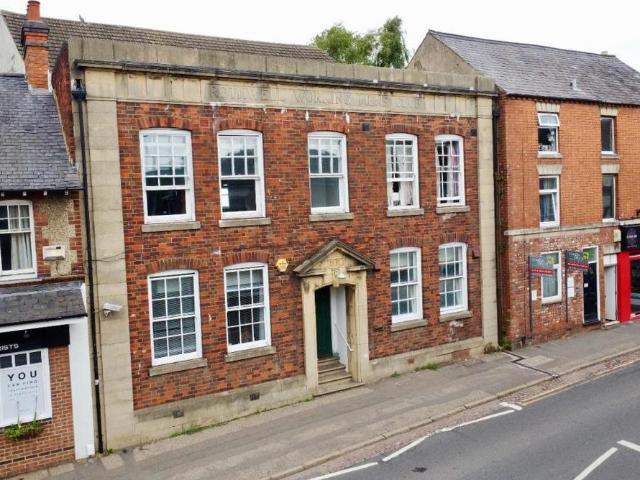 Flat for sale in Rothwell