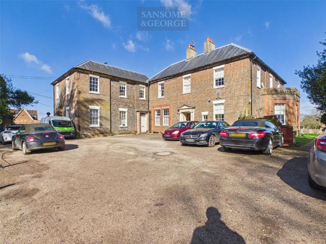 Flat for sale in Priest Down, Hampshire