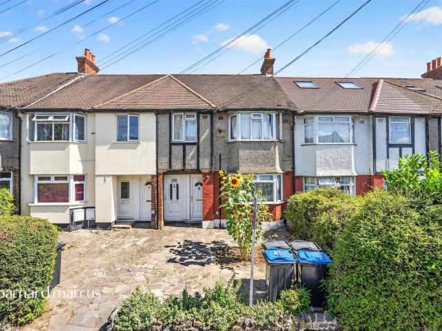 Flat for sale in London Borough of Merton, Greater London