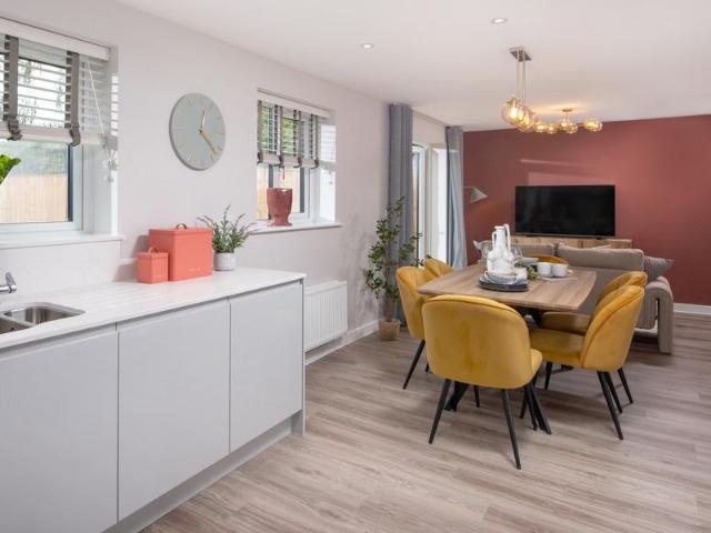 Flat for sale in West Yorkshire