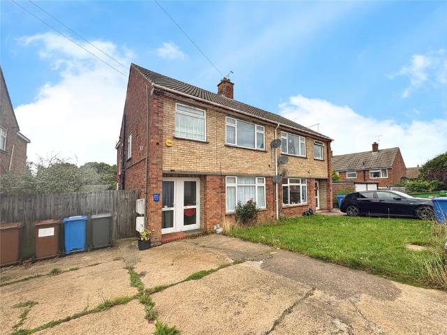 Flat for sale in Key Street, Suffolk