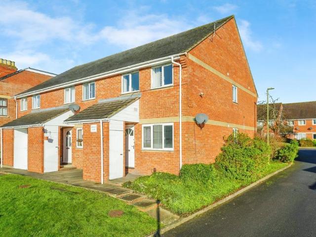 Flat for sale in The Slade, Oxfordshire