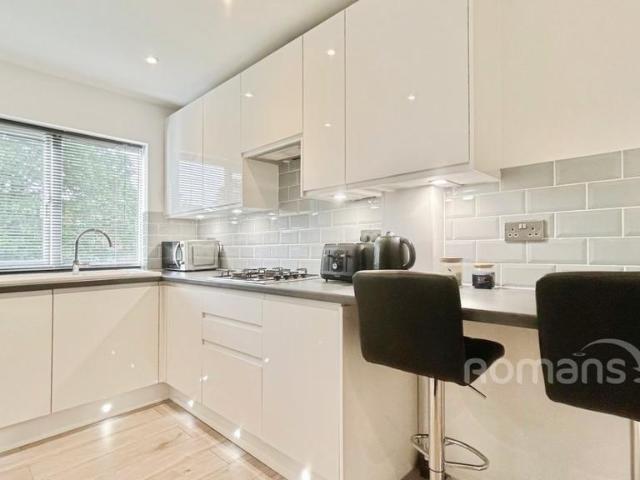Flat for sale in Priest Down, Hampshire