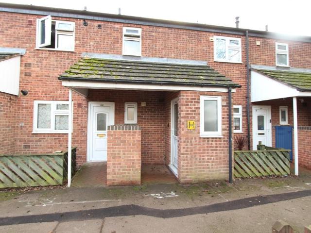 Flat for sale in Burrow's Bush, Wellingborough
