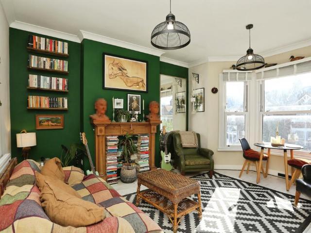 Flat for sale in London Borough of Lewisham, Greater London