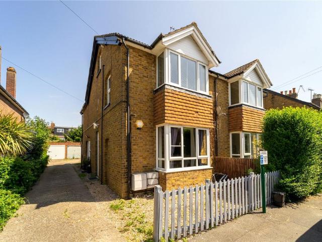 Flat for sale in New Town, Eton