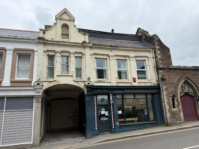 Flat for sale in Mount Ambrose, Cornwall