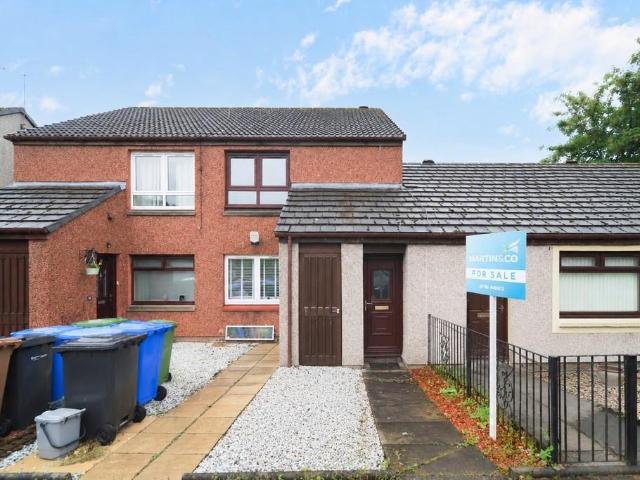 Flat for sale in Alloa, Scotland