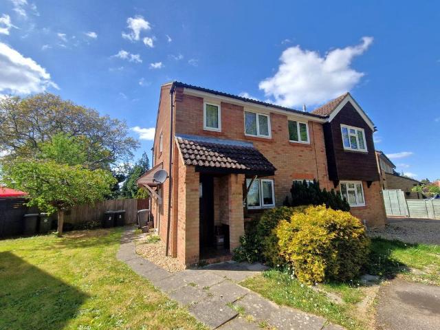 Flat for sale in Biggleswade, Bedfordshire