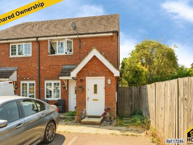 Flat for sale in Netherne-on-the-Hill, Red Hill