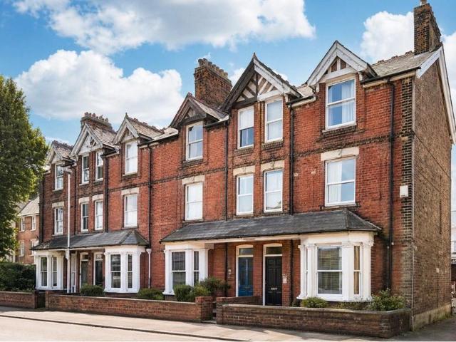 Flat for sale in Blackwell, Perryfields