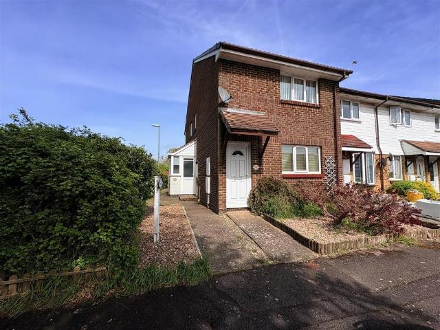 Flat for sale in Fareham, Isle Of Man