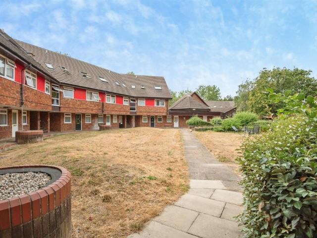 Flat for sale in Poplars, Shephall