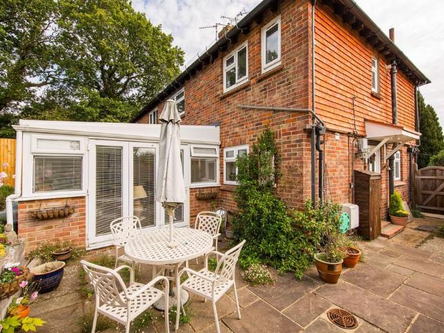 Flat for sale in Rotherfield, Wealden