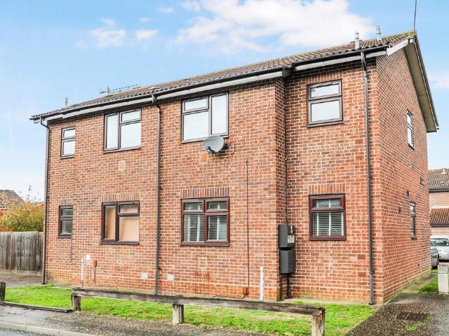 Flat for sale in Melbourne, Chelmsford