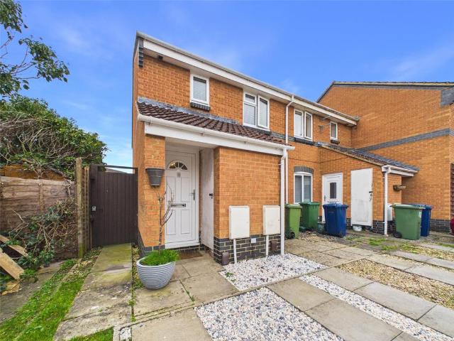 Flat for sale in Pamington, Gloucestershire