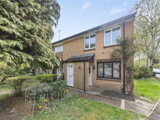 Flat for sale in West Drayton, Greater London