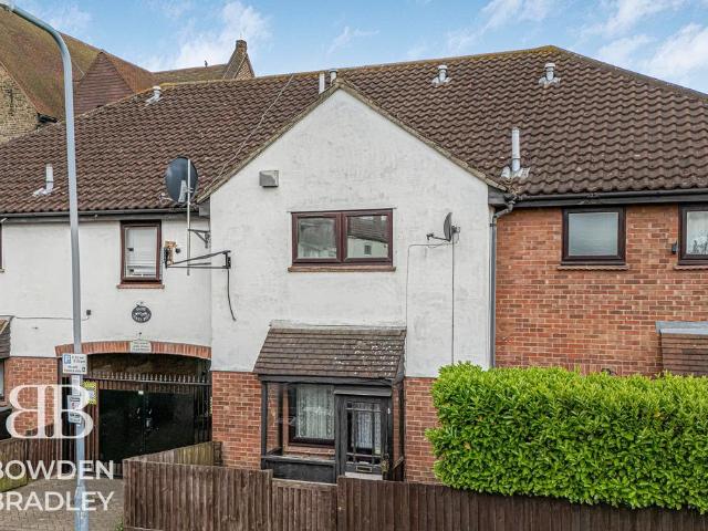 Flat for sale in Isle Of Man