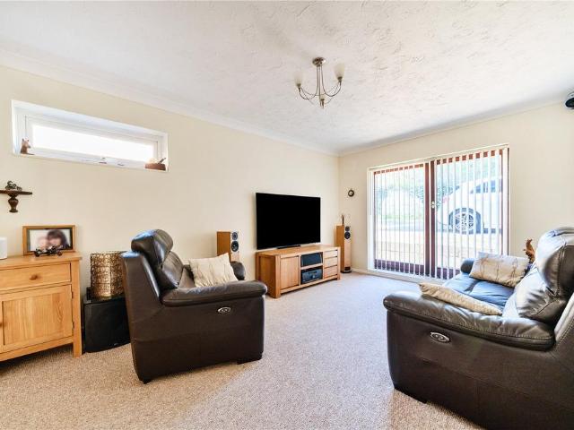 Flat for sale in Belvedere, Isle Of Man