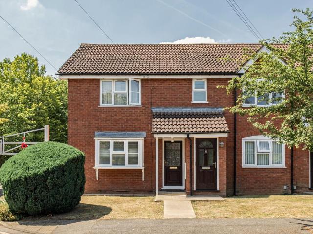Flat for sale in Greater London