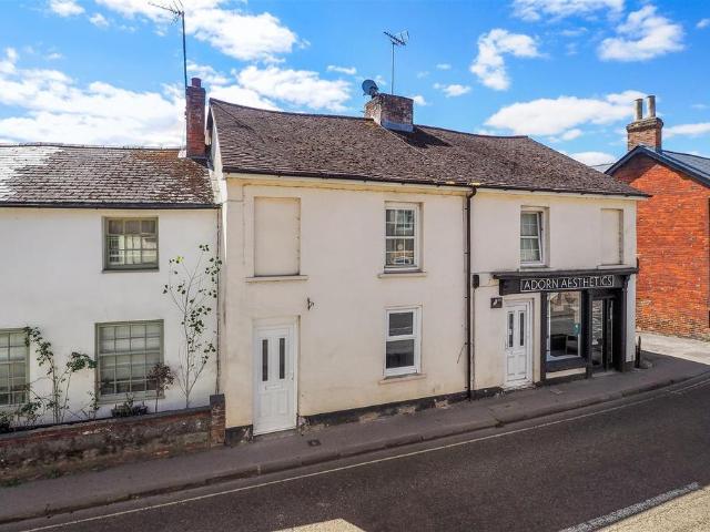 Flat for sale in Priest Down, Hampshire