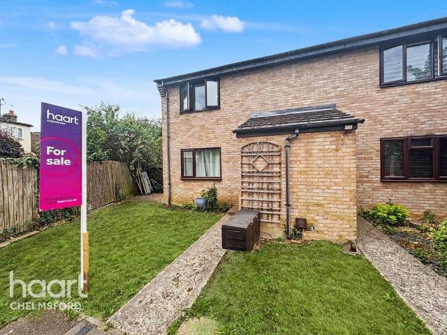 Flat for sale in Chelmsford, Essex