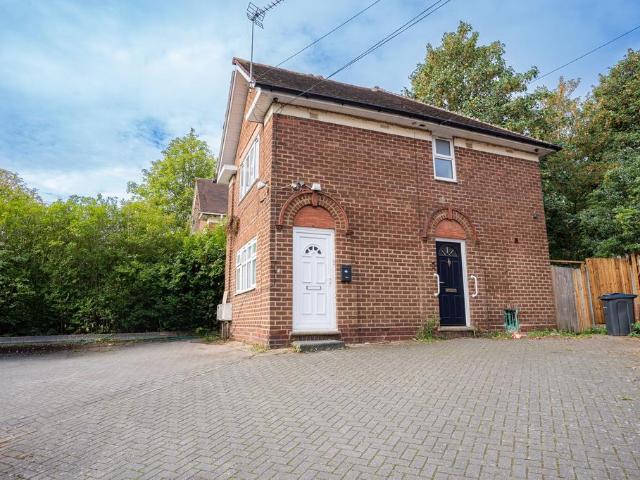 Flat for sale in Yardley, Birmingham