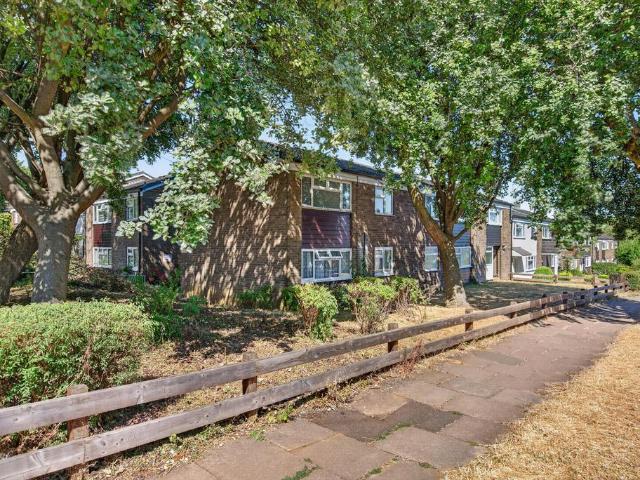 Flat for sale in Shephall, Hertfordshire