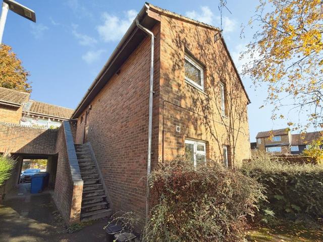 Flat for sale in Birch Hill, Bracknell
