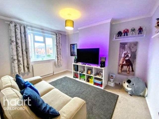 Flat for sale in Aldershot, Hampshire
